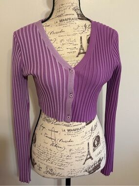 PrettyLittleThing Lilac Two-Toned Ribbed Button-Up Cardigan